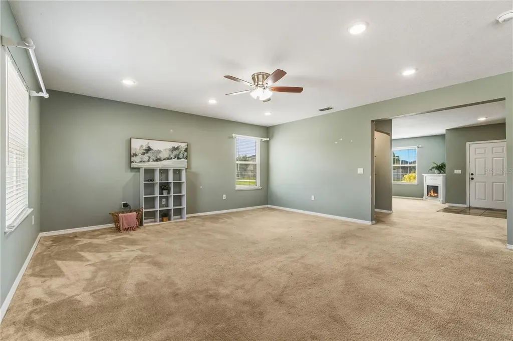 1131 Nelson Meadow Lane Poinciana FL 34759