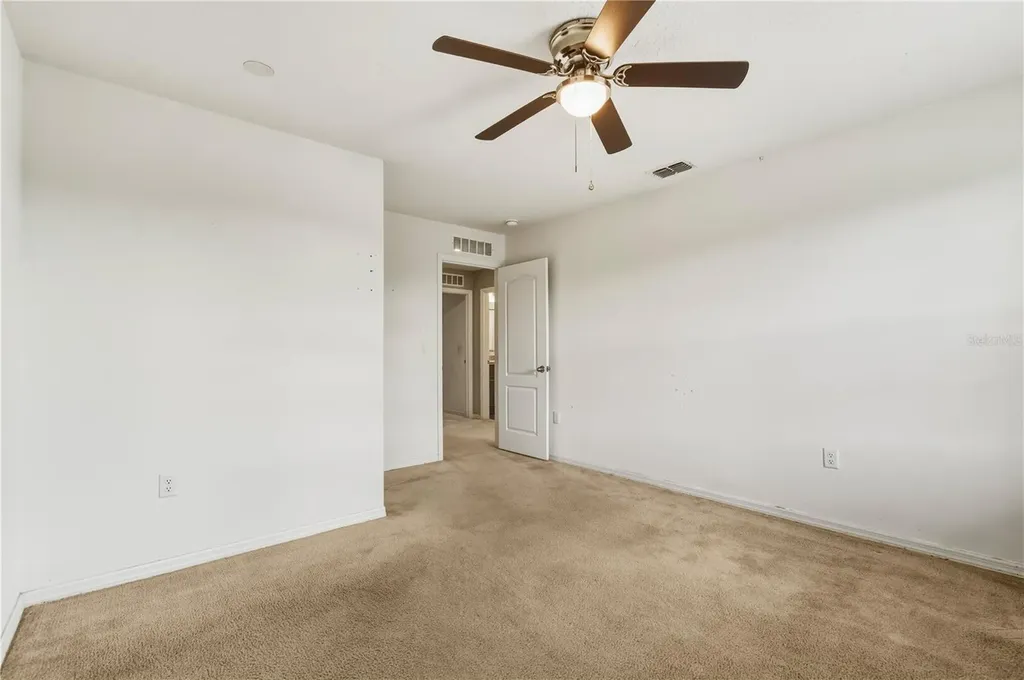 1131 Nelson Meadow Lane Poinciana FL 34759
