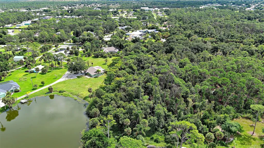 425 Morrison Avenue Englewood FL 34223