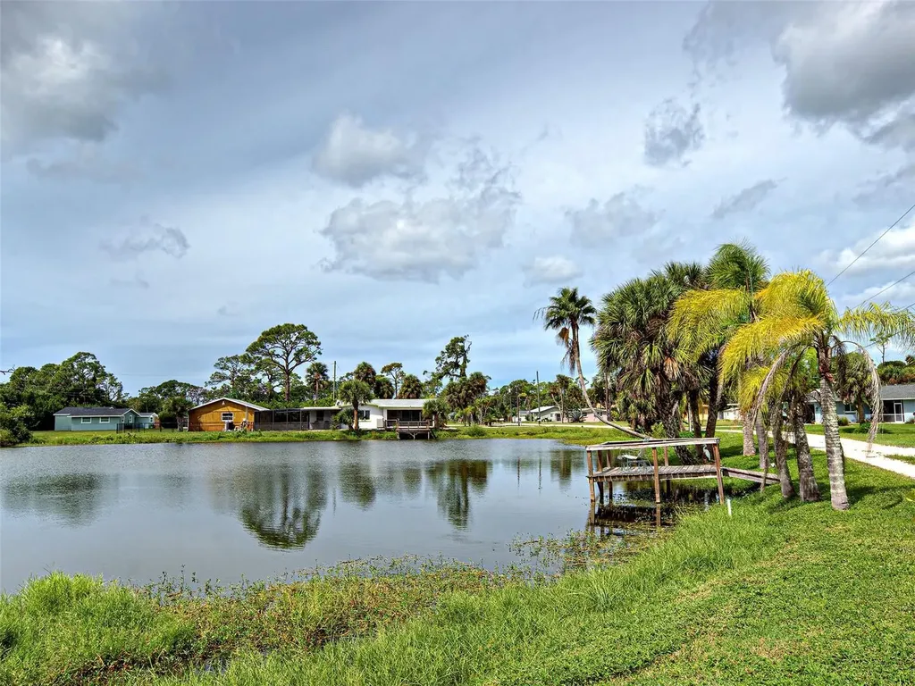 425 Morrison Avenue Englewood FL 34223