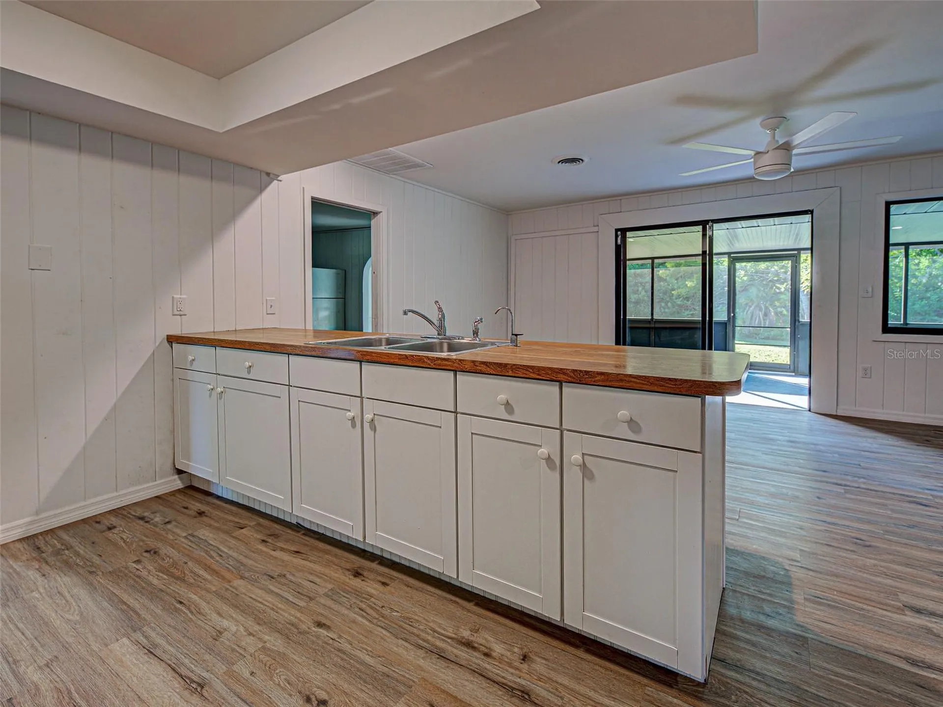 425 Morrison Avenue Englewood FL 34223