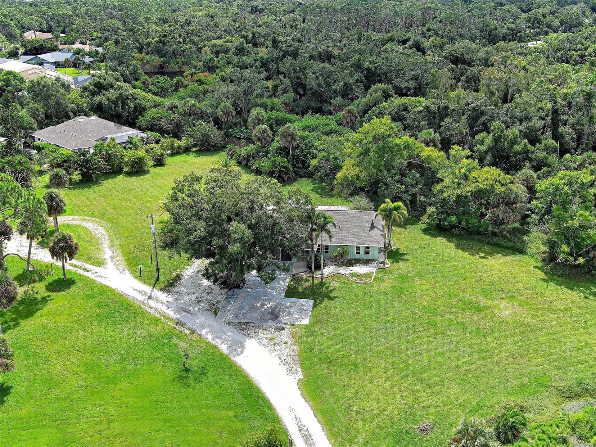 425 Morrison Avenue Englewood FL 34223
