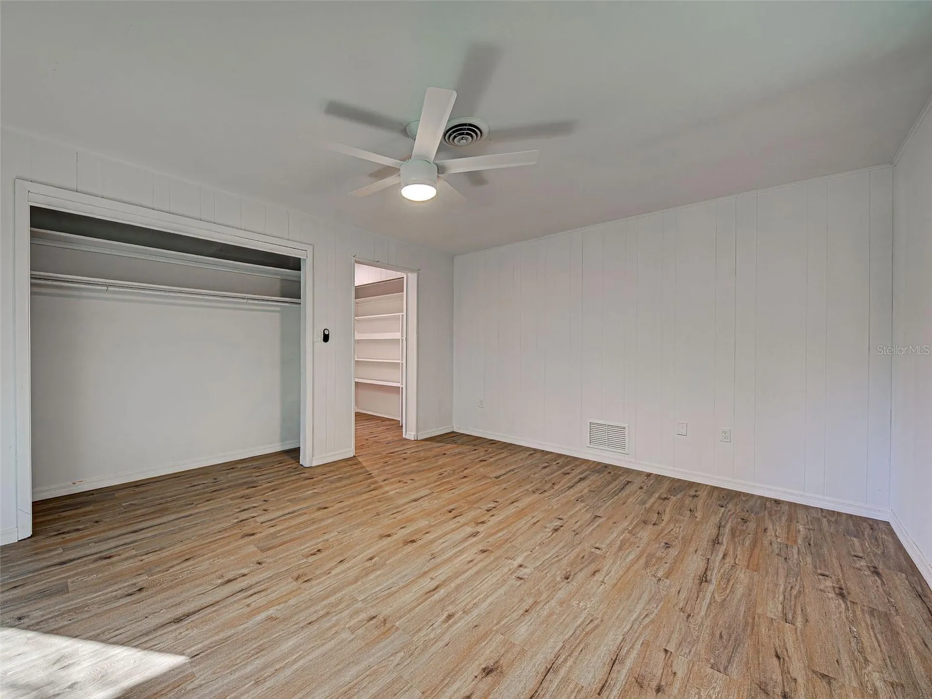 425 Morrison Avenue Englewood FL 34223