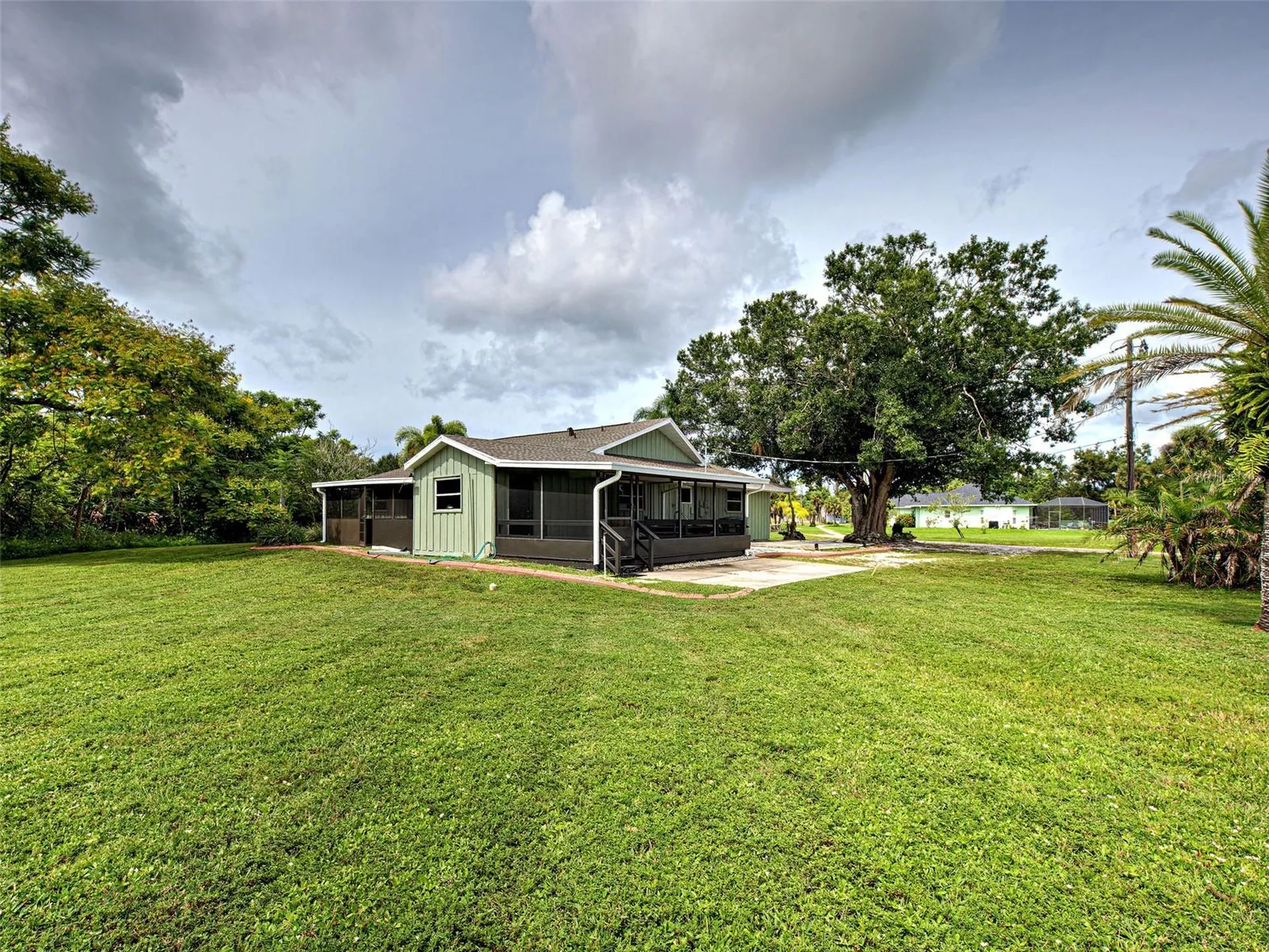 425 Morrison Avenue Englewood FL 34223