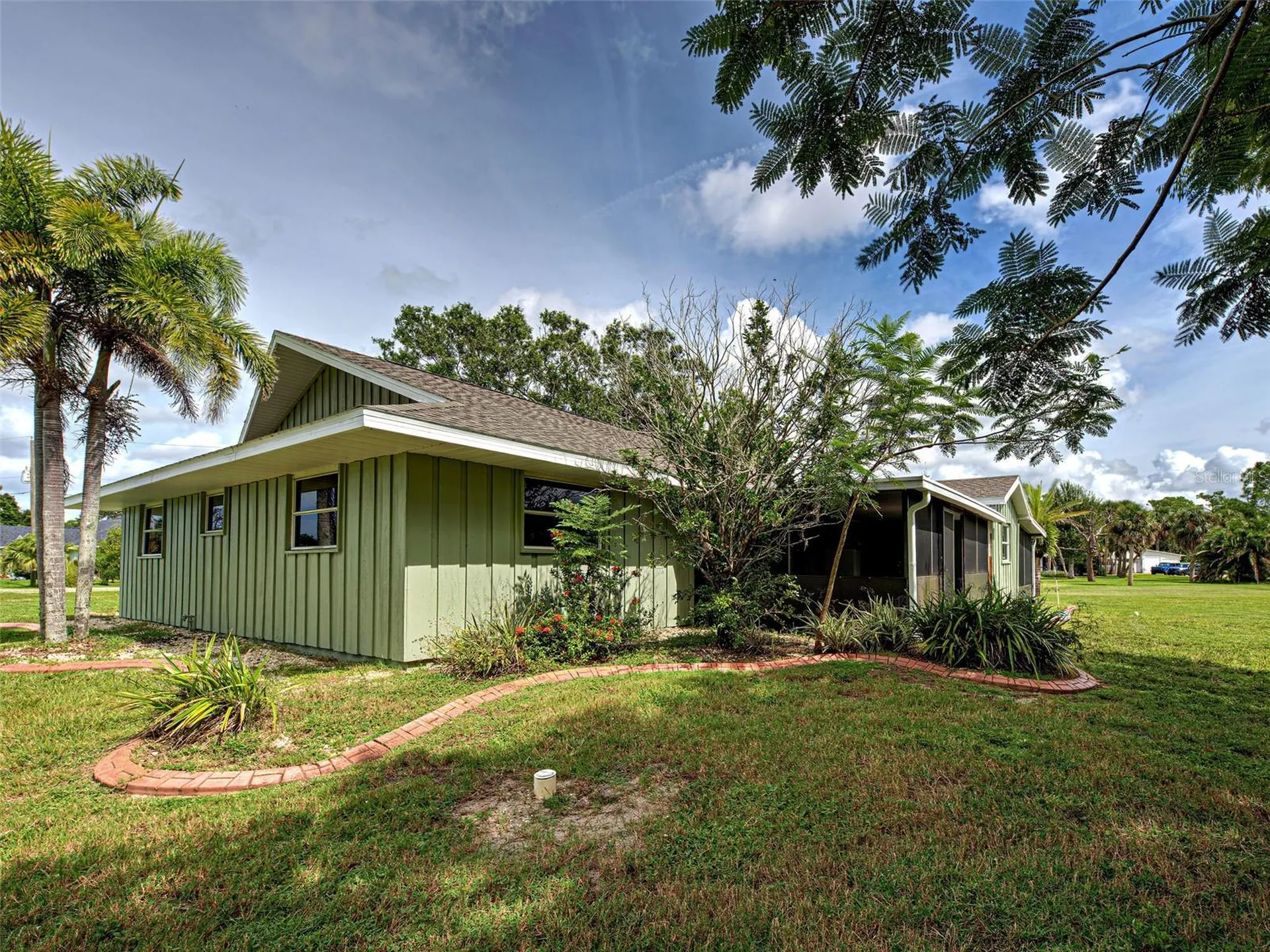 425 Morrison Avenue Englewood FL 34223