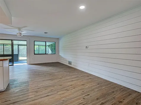 425 Morrison Avenue Englewood FL 34223