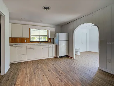 425 Morrison Avenue Englewood FL 34223