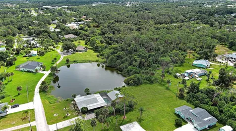 425 Morrison Avenue Englewood FL 34223