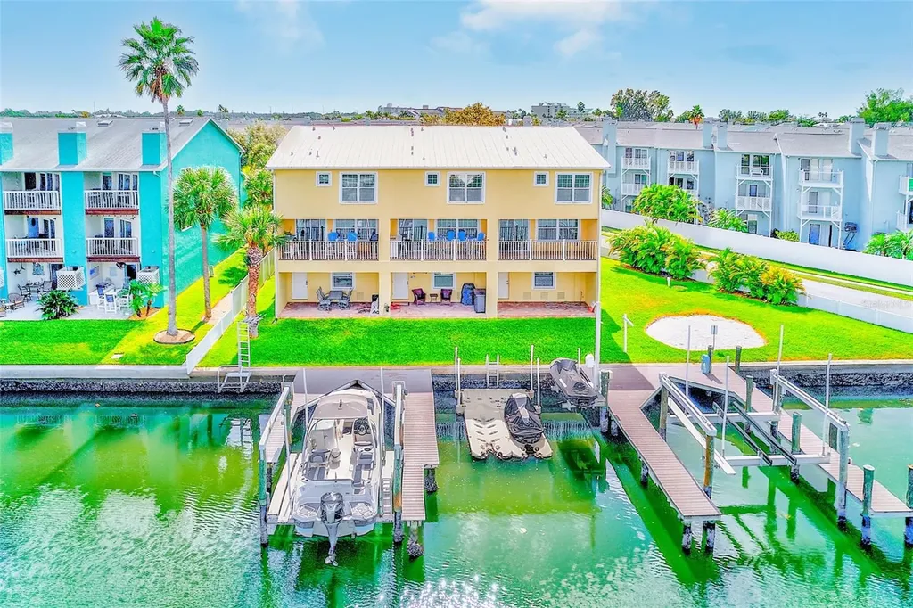 100 Windrush Boulevard Indian Rocks Beach FL 33785