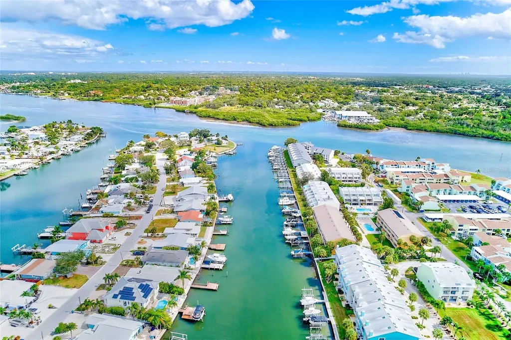 100 Windrush Boulevard Indian Rocks Beach FL 33785