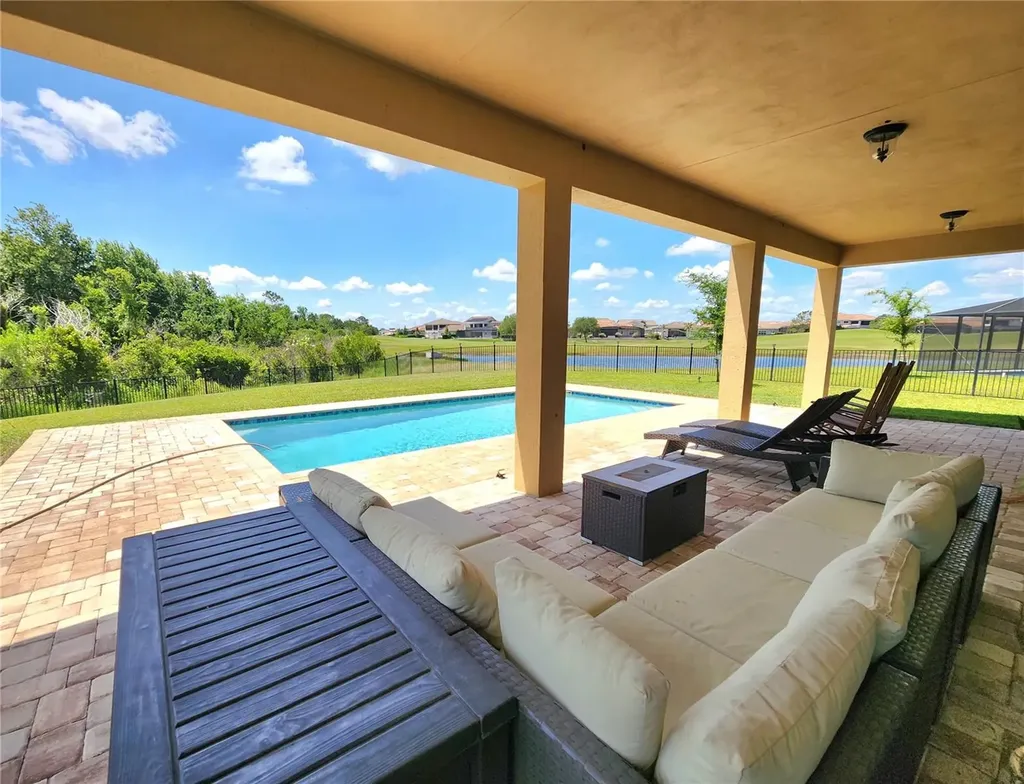 8112 Cleobury Drive Orlando FL 32832