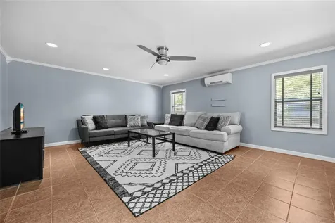3003 NE 11th Drive Gainesville FL 32609