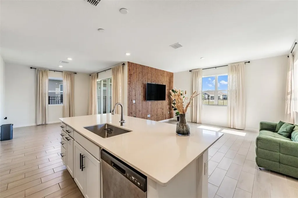 6276 Golden Beach Drive Apollo Beach FL 33572