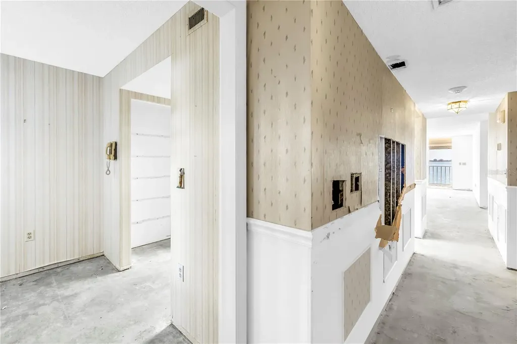 6060 Shore Boulevard S Gulfport FL 33707