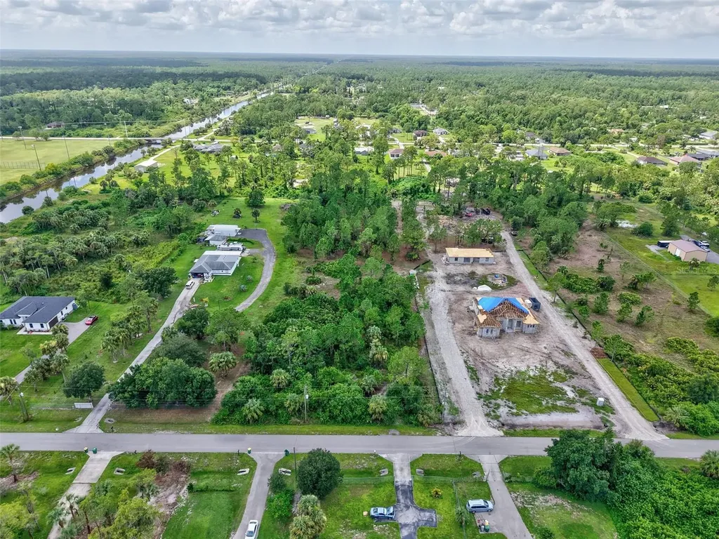 20TH Avenue NE Naples FL 34120