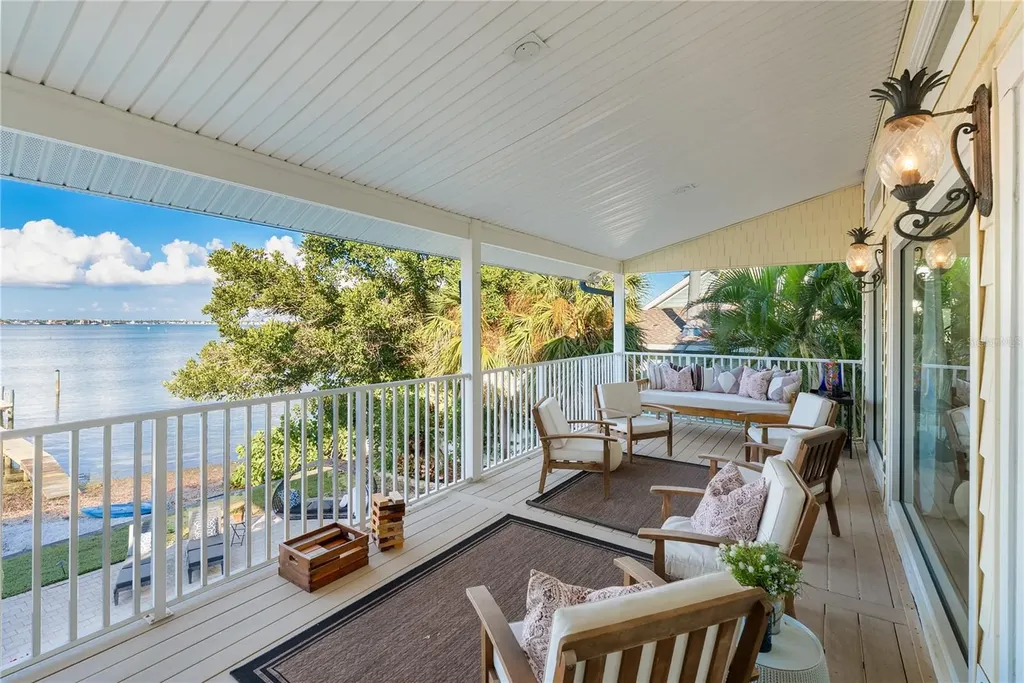 255 46th Avenue St Pete Beach FL 33706
