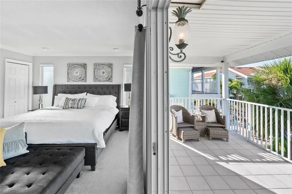 255 46th Avenue St Pete Beach FL 33706