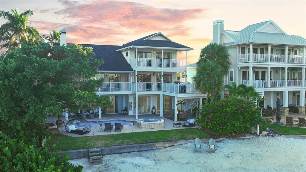 255 46th Avenue St Pete Beach FL 33706