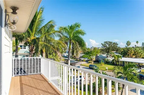 255 46th Avenue St Pete Beach FL 33706