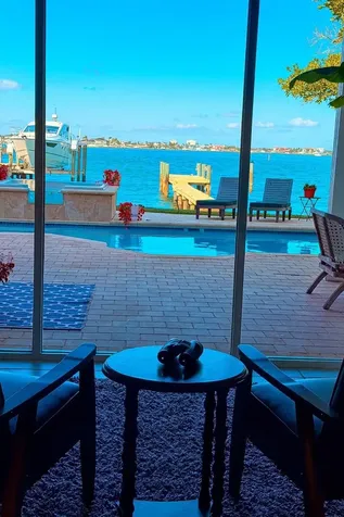 255 46th Avenue St Pete Beach FL 33706