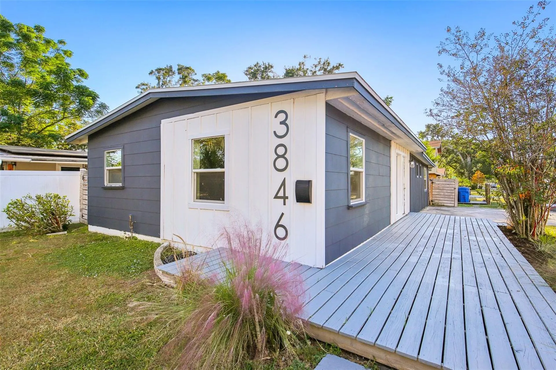 3846 Tifton Street N St Petersburg FL 33714