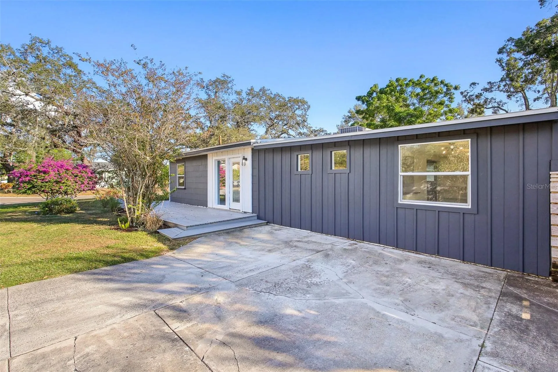 3846 Tifton Street N St Petersburg FL 33714