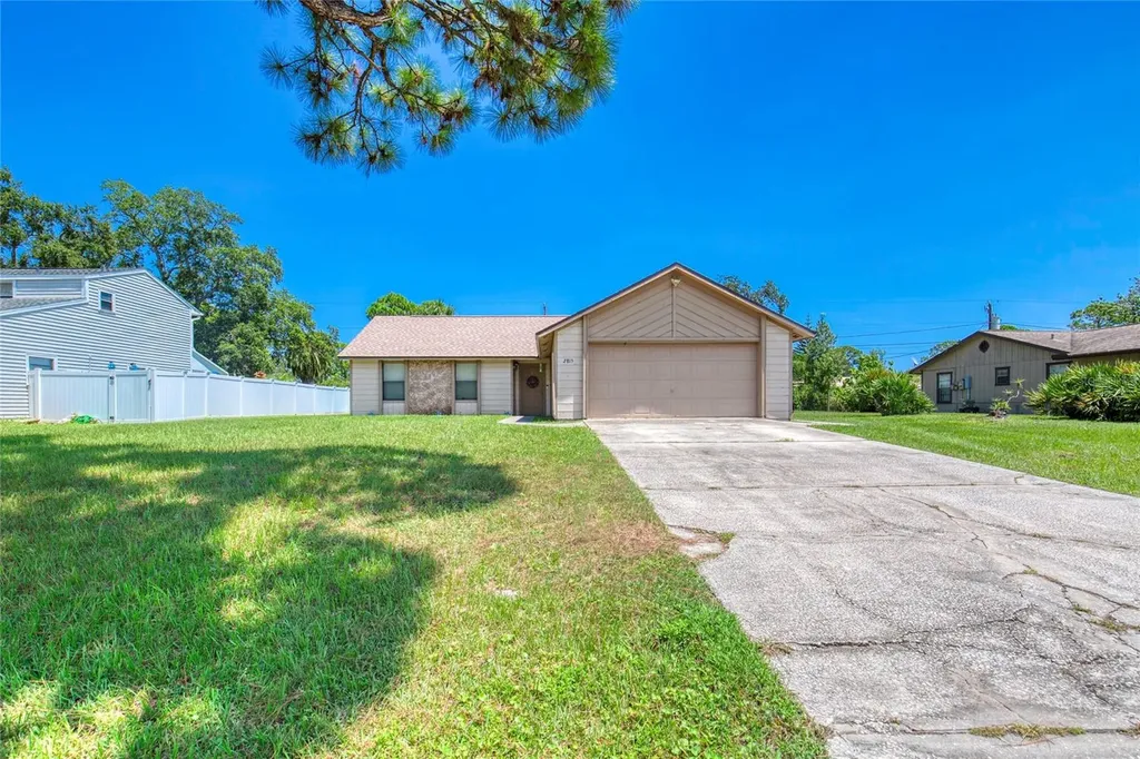 2815 Travelers Palm Drive Edgewater FL 32141