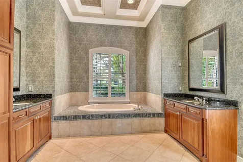 9261 Mcdaniel Lane Sarasota FL 34240