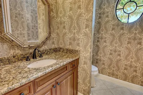 9261 Mcdaniel Lane Sarasota FL 34240