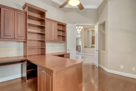 9261 Mcdaniel Lane Sarasota FL 34240