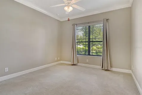 9261 Mcdaniel Lane Sarasota FL 34240