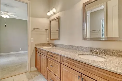 9261 Mcdaniel Lane Sarasota FL 34240
