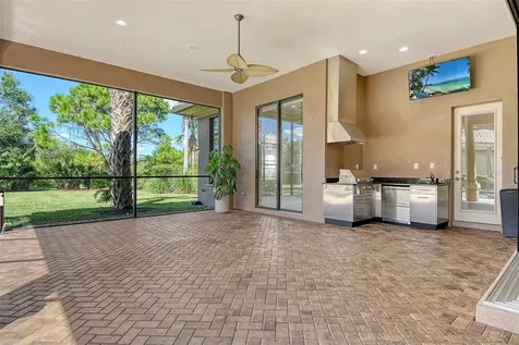9261 Mcdaniel Lane Sarasota FL 34240