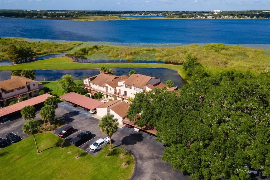 4300 Baywood Boulevard Mount Dora FL 32757