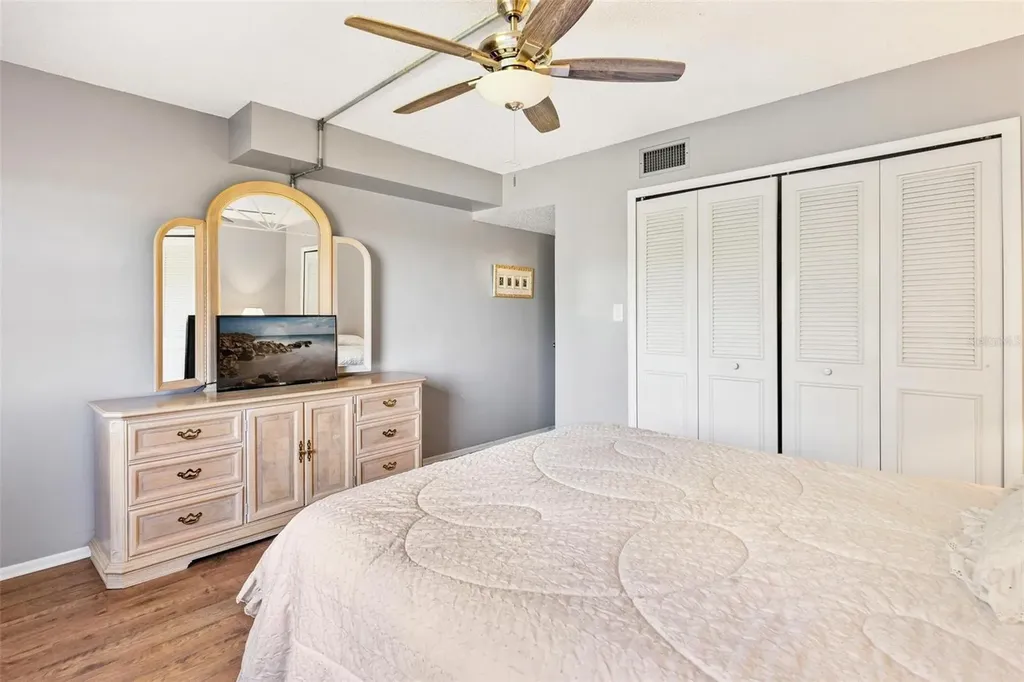 4300 Baywood Boulevard Mount Dora FL 32757