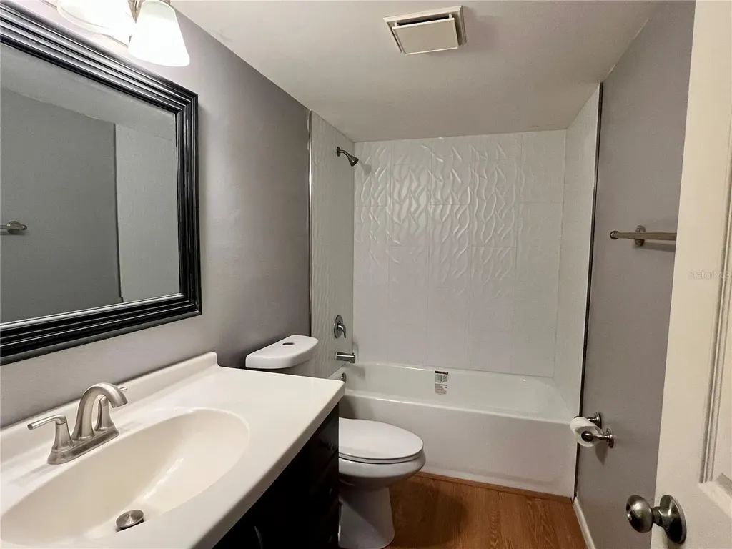 4300 Baywood Boulevard Mount Dora FL 32757