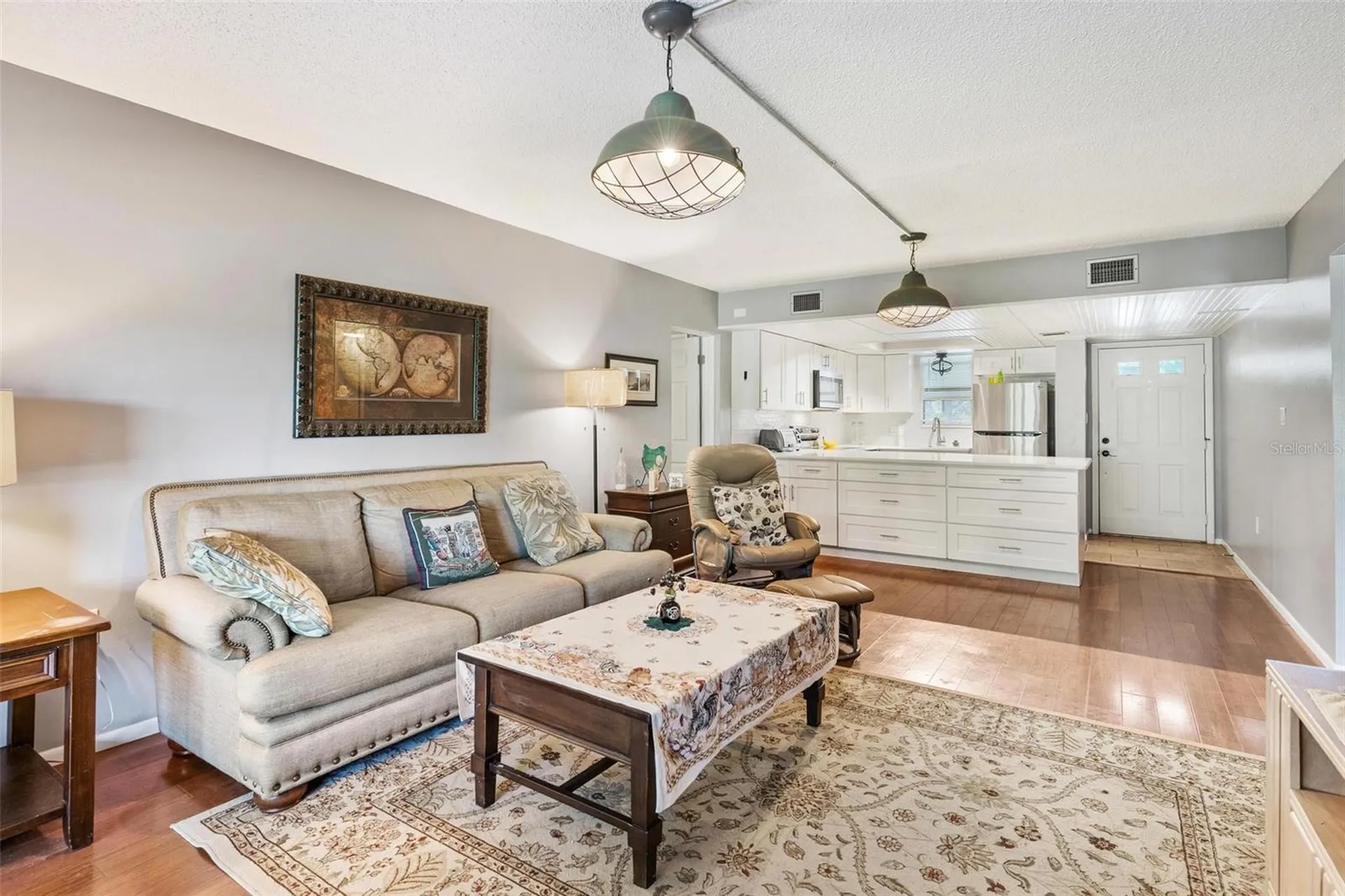 4300 Baywood Boulevard Mount Dora FL 32757