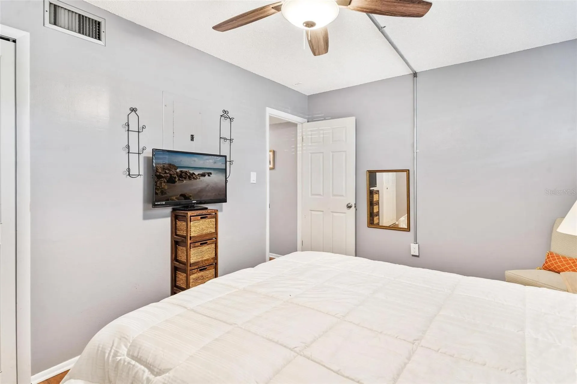 4300 Baywood Boulevard Mount Dora FL 32757