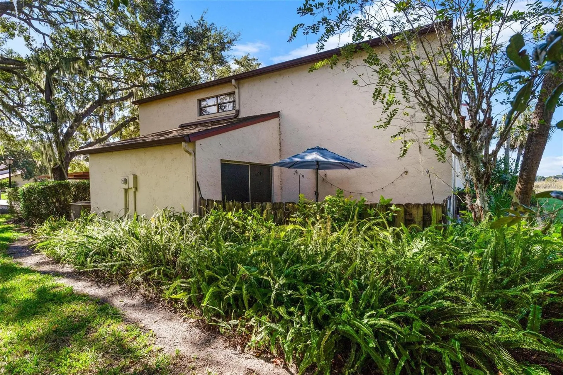 4300 Baywood Boulevard Mount Dora FL 32757