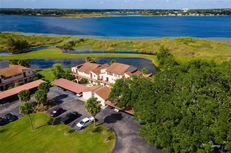 4300 Baywood Boulevard Mount Dora FL 32757