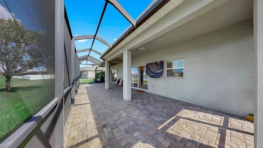 2429 Cumberland Cliff Drive Ruskin FL 33570