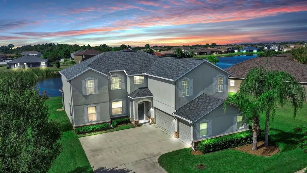 2429 Cumberland Cliff Drive Ruskin FL 33570