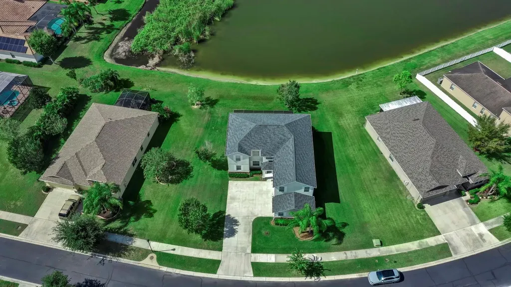 2429 Cumberland Cliff Drive Ruskin FL 33570