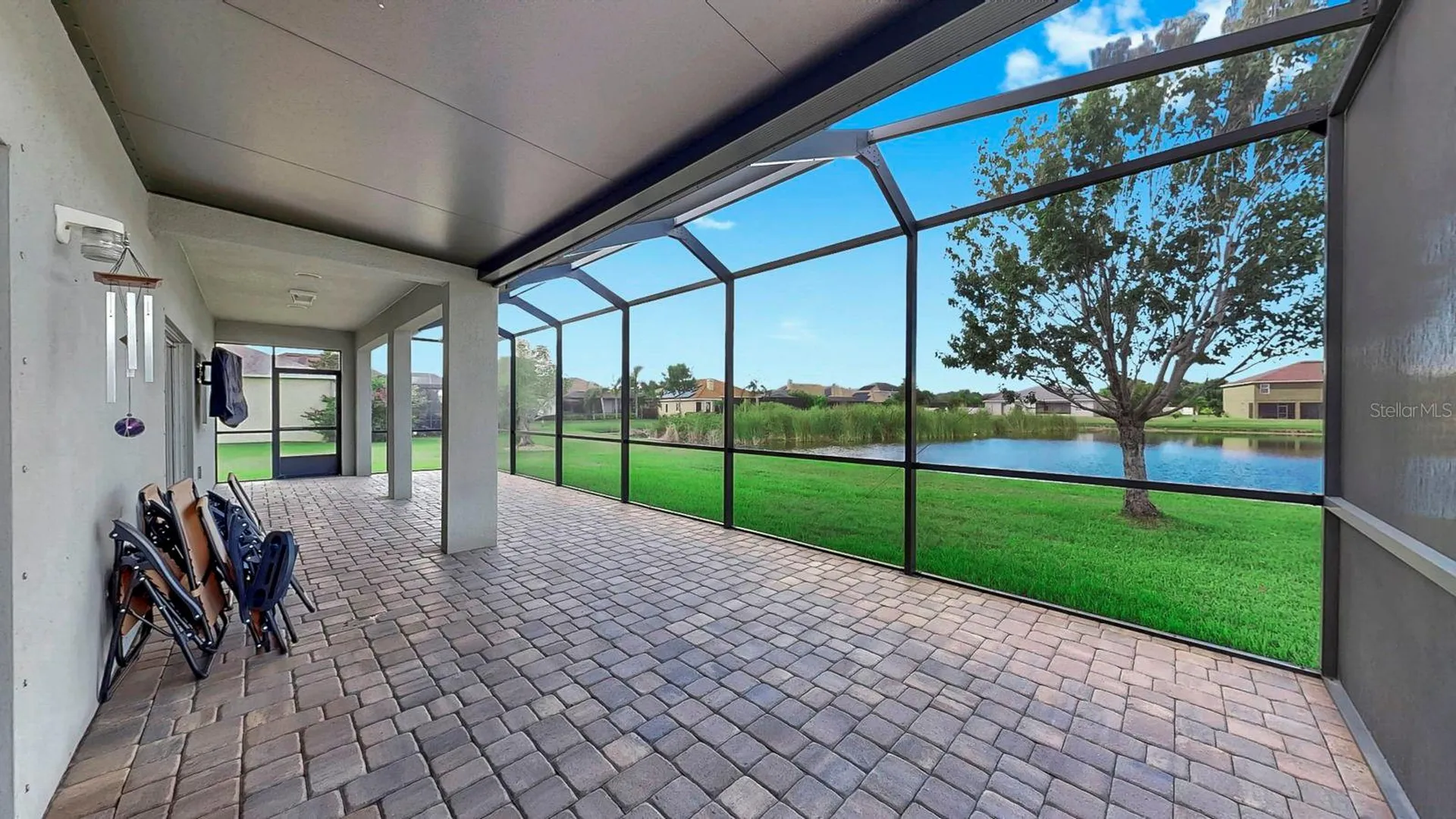 2429 Cumberland Cliff Drive Ruskin FL 33570