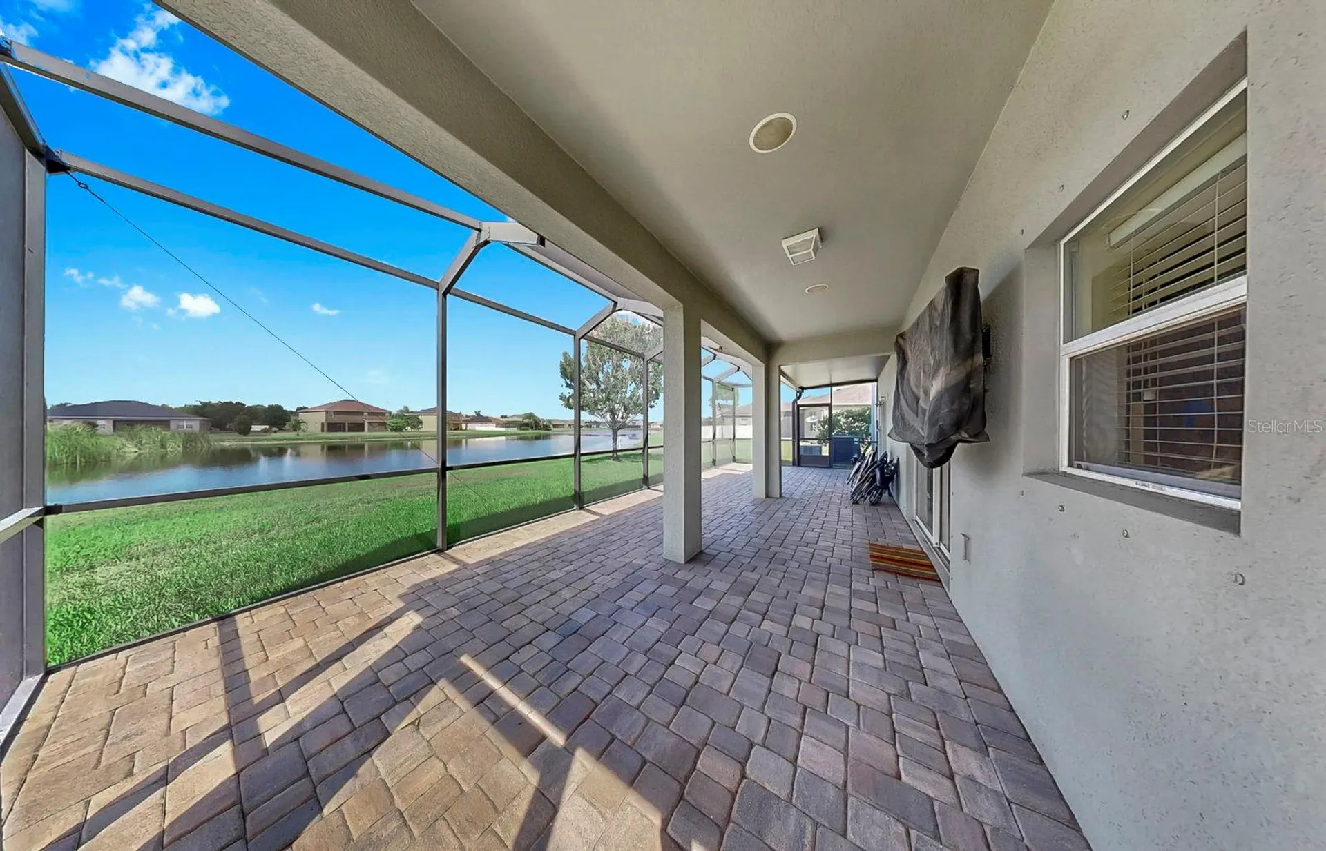 2429 Cumberland Cliff Drive Ruskin FL 33570