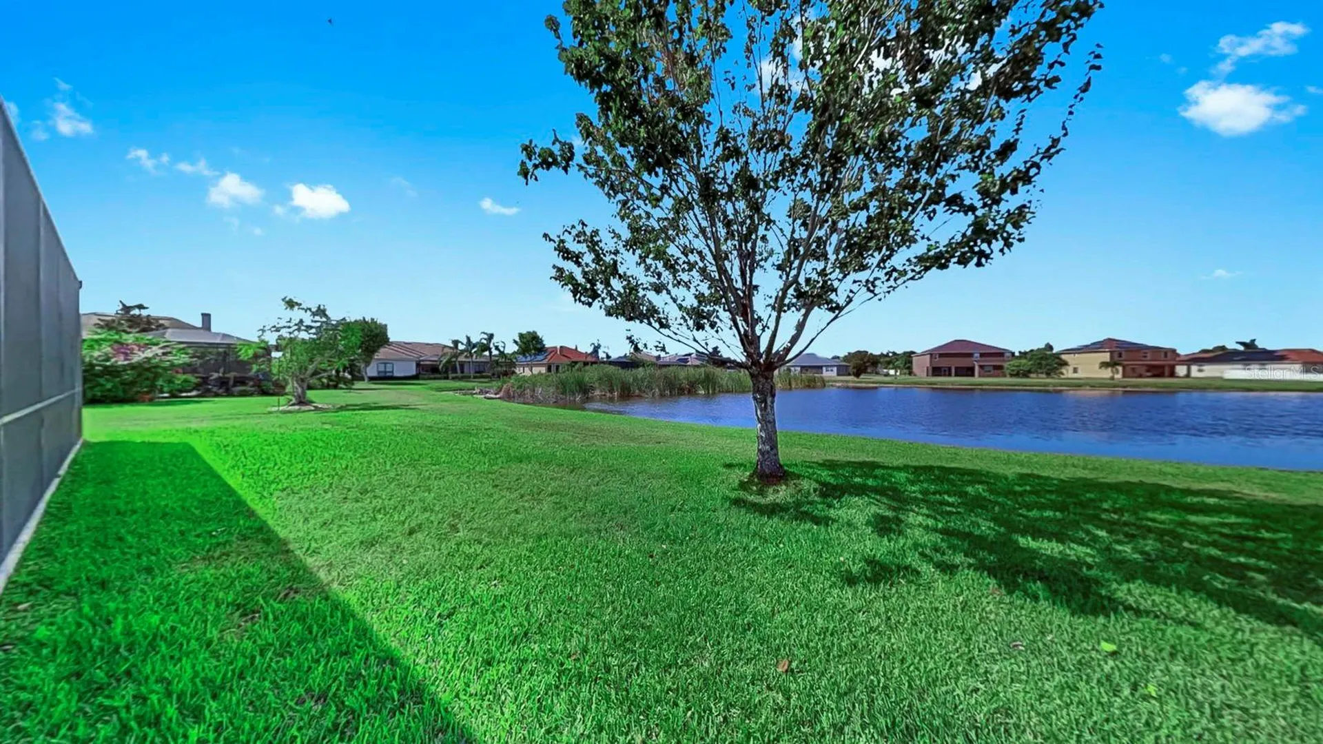 2429 Cumberland Cliff Drive Ruskin FL 33570