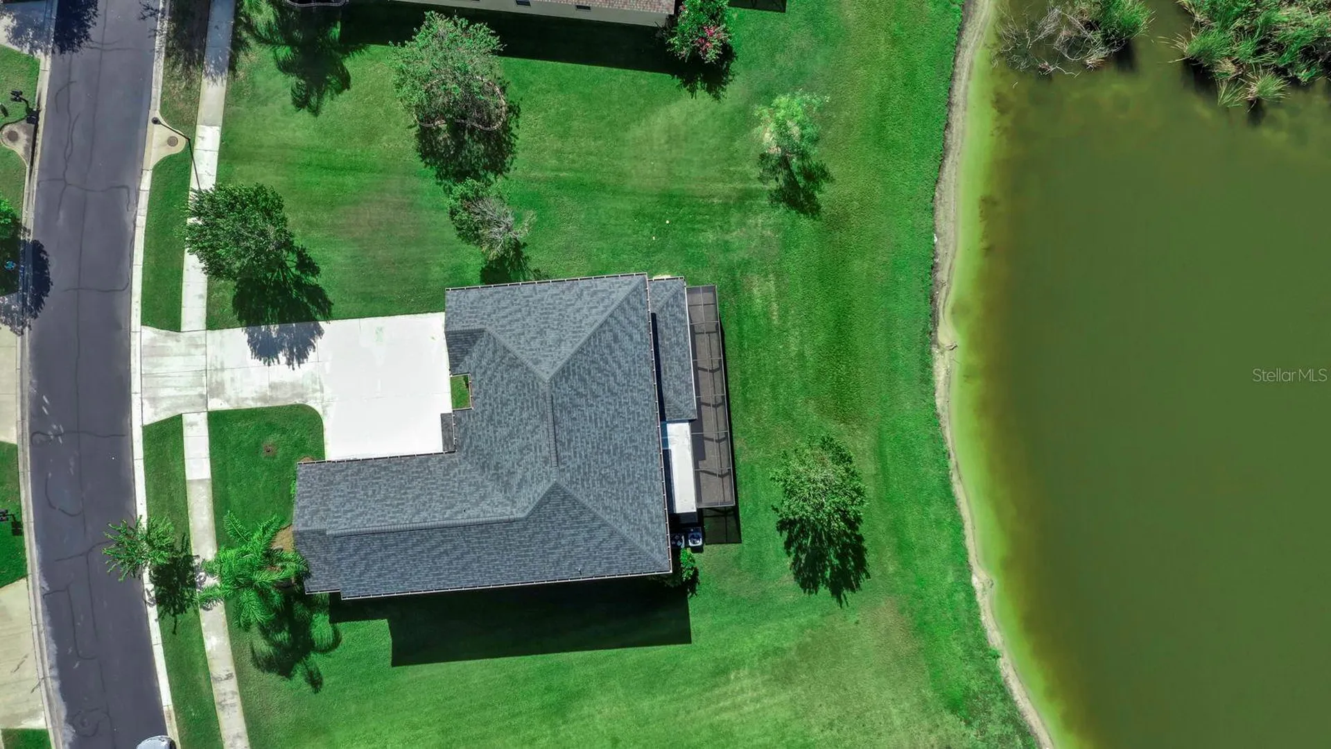 2429 Cumberland Cliff Drive Ruskin FL 33570