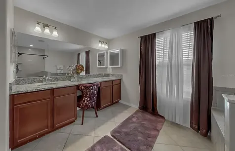 2429 Cumberland Cliff Drive Ruskin FL 33570