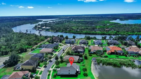 2429 Cumberland Cliff Drive Ruskin FL 33570