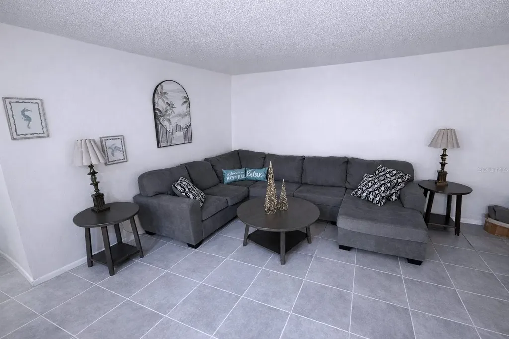 3300 Fox Chase Circle N Palm Harbor FL 34683